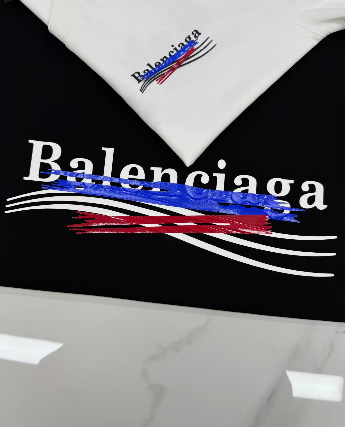 ⚜️Balenciaga New Arrival T ， Same Style❤️ . ， .“Balenciaga” + ， ！ ， ，Breathable ， or ✨ ， 、 ， ！ ！ ：Black.White.Sizes：S-3XL ❗️（175/145 L）